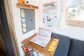 Mini house standing workstation